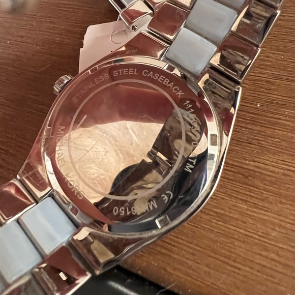 Michael Kors Channing (MK 6150) Watch - Picture 3 of 3